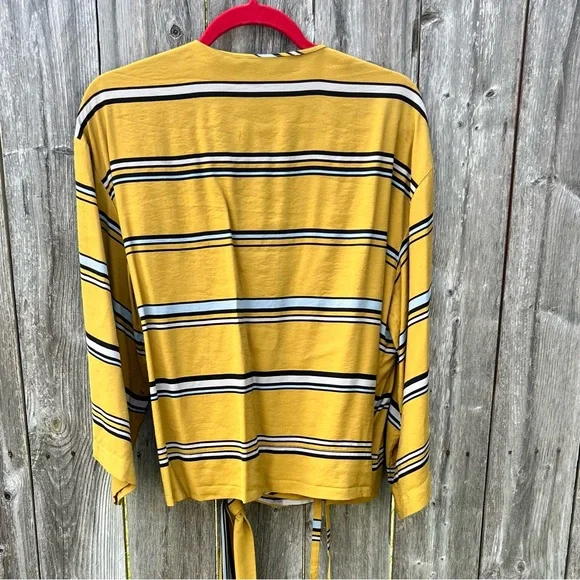 Zara Kimono Wrap Sequin Top Size Medium/Large Mustard Yellow Great Condition - Picture 5 of 12